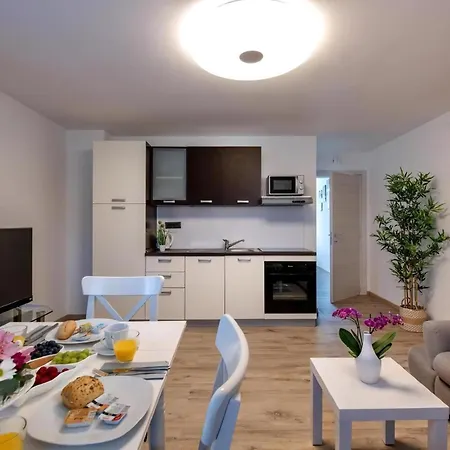 Apartment Lovric With Wellness 1