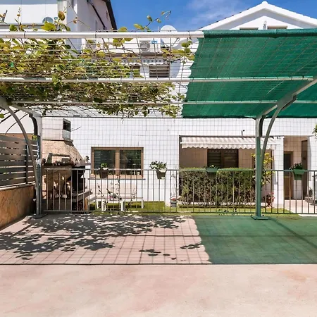Apartment Lovric With Wellness 1 Pula